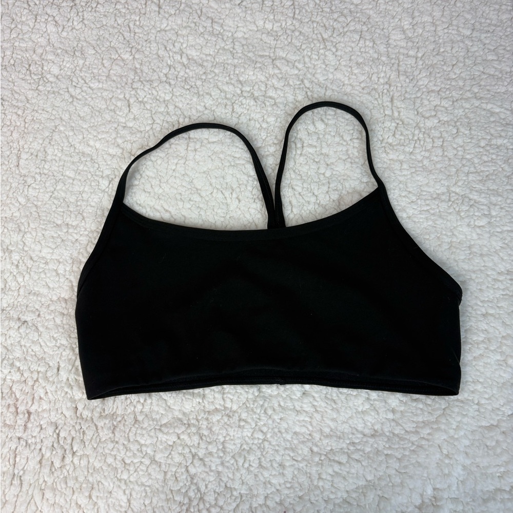 Vuori Black Sports Bra - Picture 2 of 8